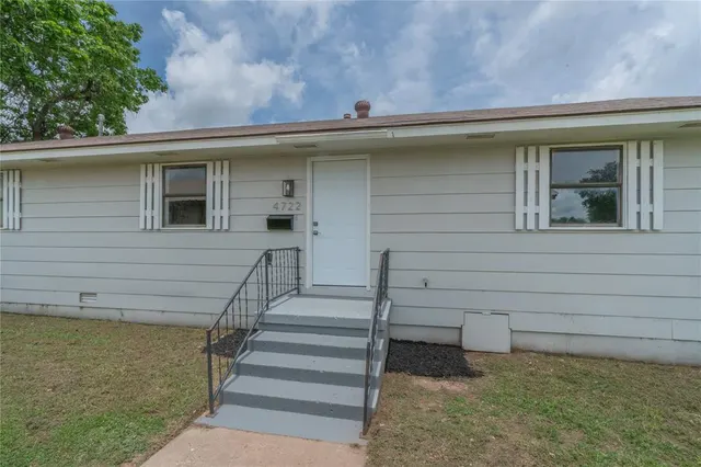 Front exterior — 4720 S Youngs Boulevard, Oklahoma City, OK 73119