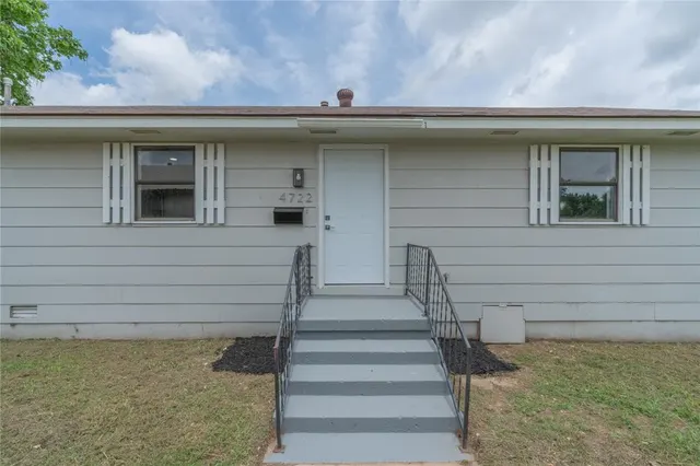 Photo 2 — 4720 S Youngs Boulevard, Oklahoma City, OK 73119