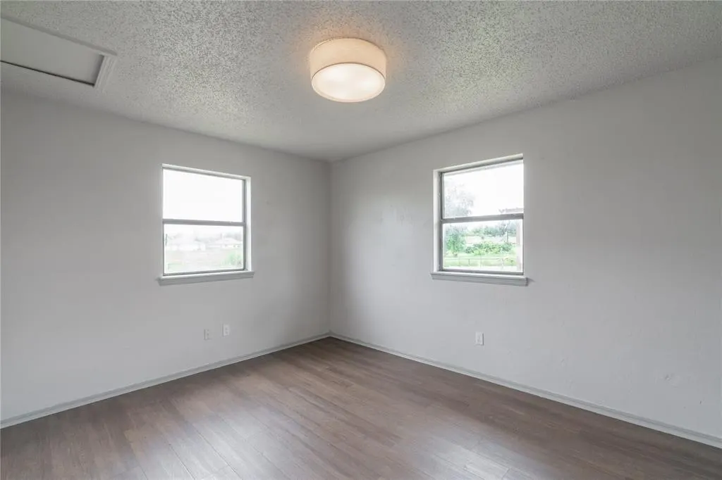 Photo 15 — 4720 S Youngs Boulevard, Oklahoma City, OK 73119