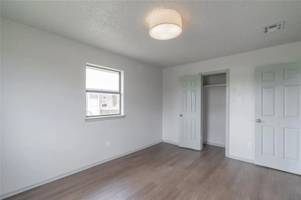 Photo 16 — 4720 S Youngs Boulevard, Oklahoma City, OK 73119