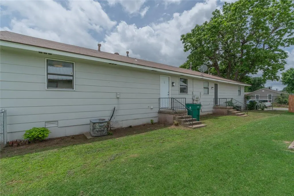 Photo 18 — 4720 S Youngs Boulevard, Oklahoma City, OK 73119