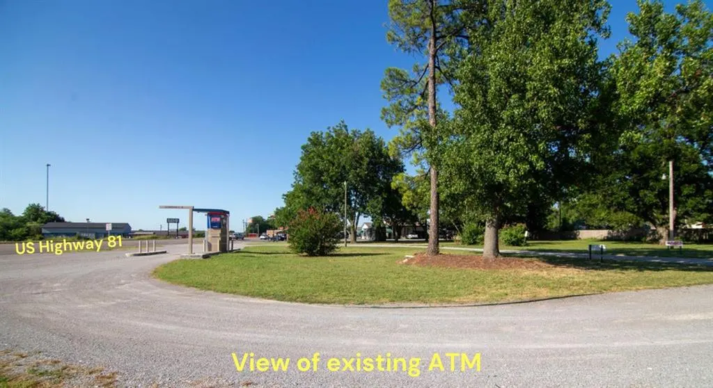 Photo 11 — 1007 S Broadway Street, Marlow, OK 73055