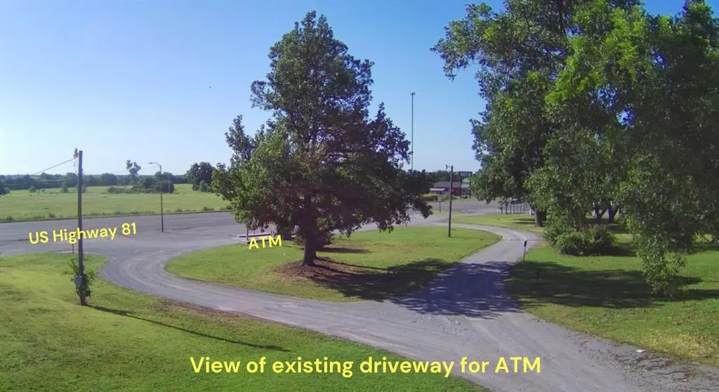 Photo 13 — 1007 S Broadway Street, Marlow, OK 73055
