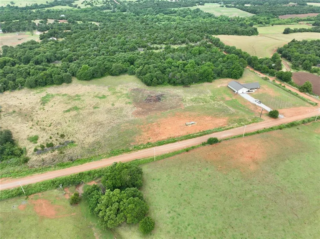 Photo 9 — 17008 County Street 2750, Minco, OK 73059
