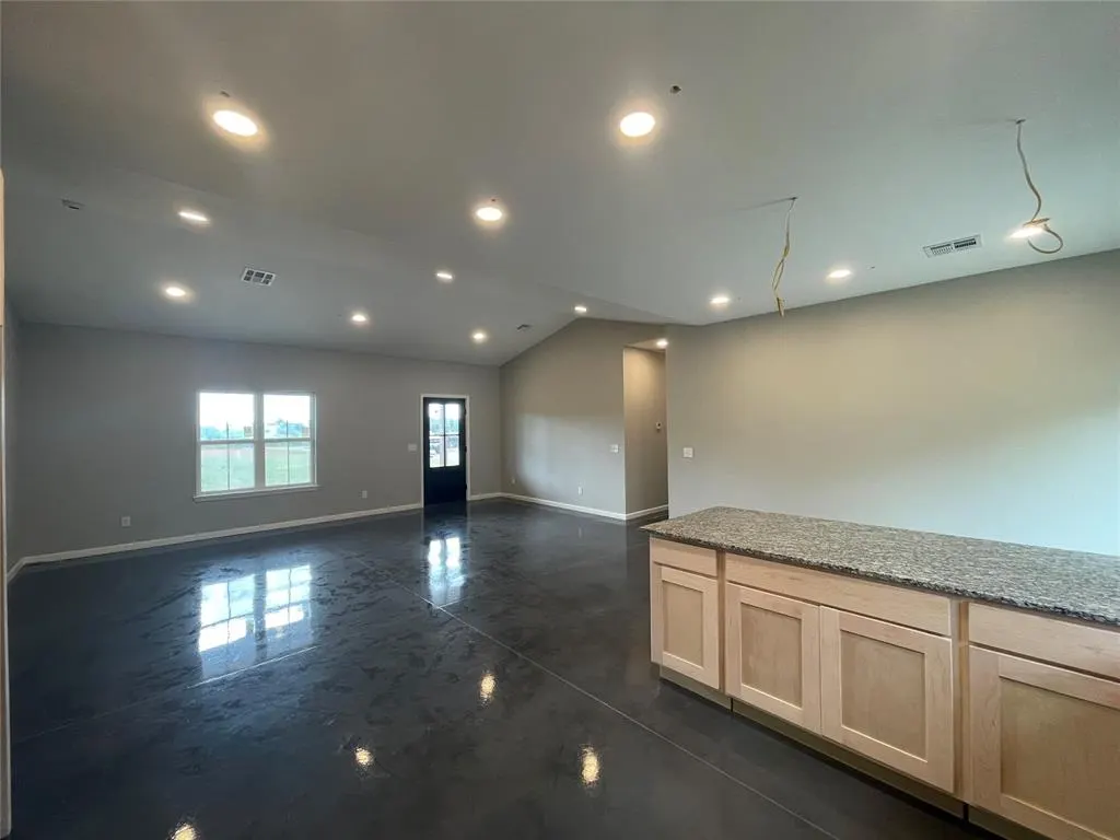 Photo 13 — 17008 County Street 2750, Minco, OK 73059