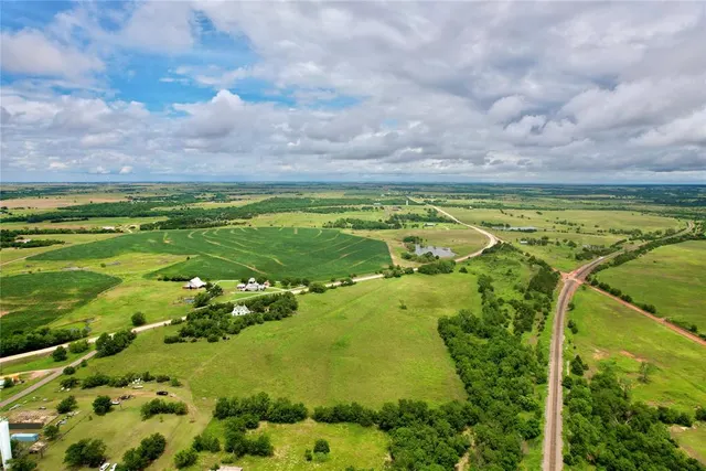 Photo 2 — 0000 Hwy 77 Highway, Orlando, OK 73073
