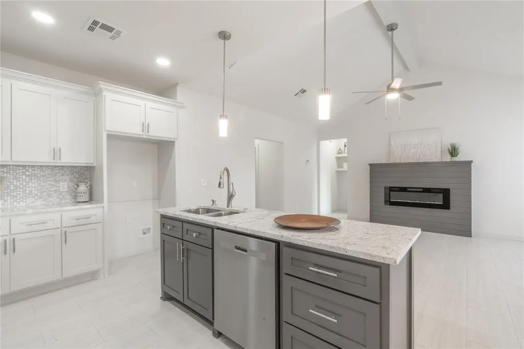 Photo 11 — 316 SE 45th Street, Oklahoma City, OK 73129