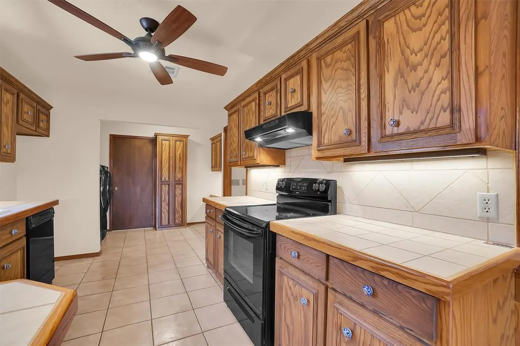 Photo 16 — 3217 Quail Circle, Altus, OK 73521
