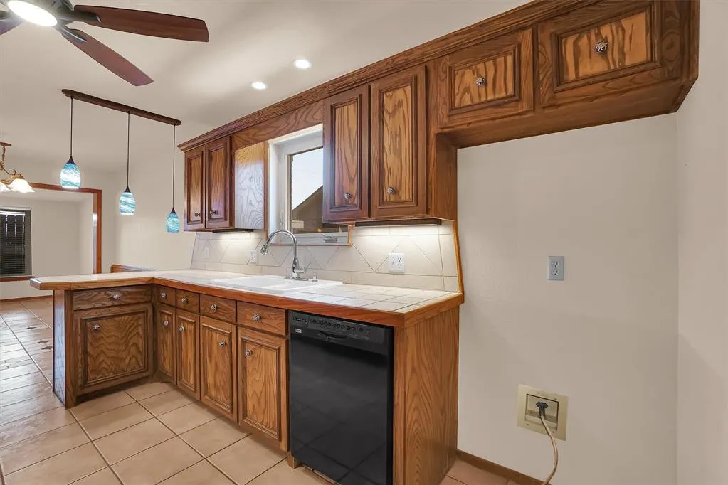 Photo 18 — 3217 Quail Circle, Altus, OK 73521