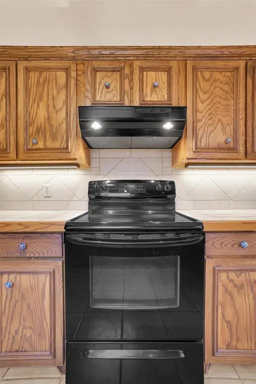 Photo 21 — 3217 Quail Circle, Altus, OK 73521