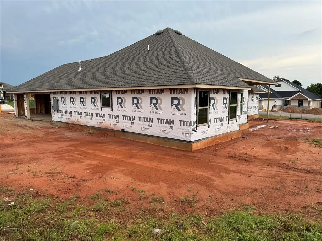 Photo 6 — 2757 Sherwood Court, Newcastle, OK 73065