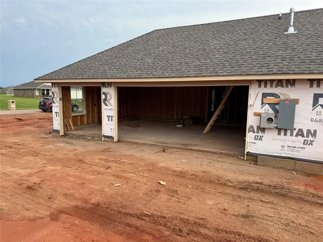 Photo 7 — 2757 Sherwood Court, Newcastle, OK 73065
