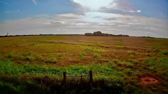 Photo 3 — 16235 MAPLEWOOD TRAIL Road Lot #9, El Reno, OK 73036