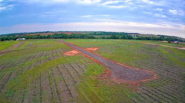 Photo 8 — 16235 MAPLEWOOD TRAIL Road Lot #9, El Reno, OK 73036