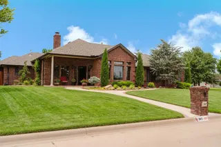 Sold home at 207 Foxridge Road