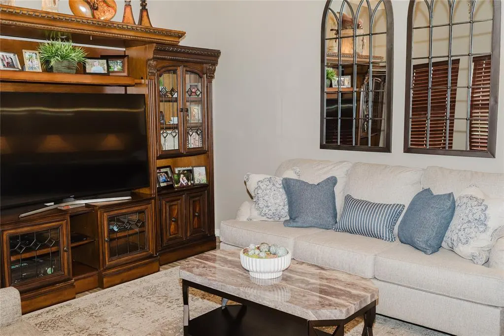 Photo 13 — 207 Foxridge Road, Elk City, OK 73644