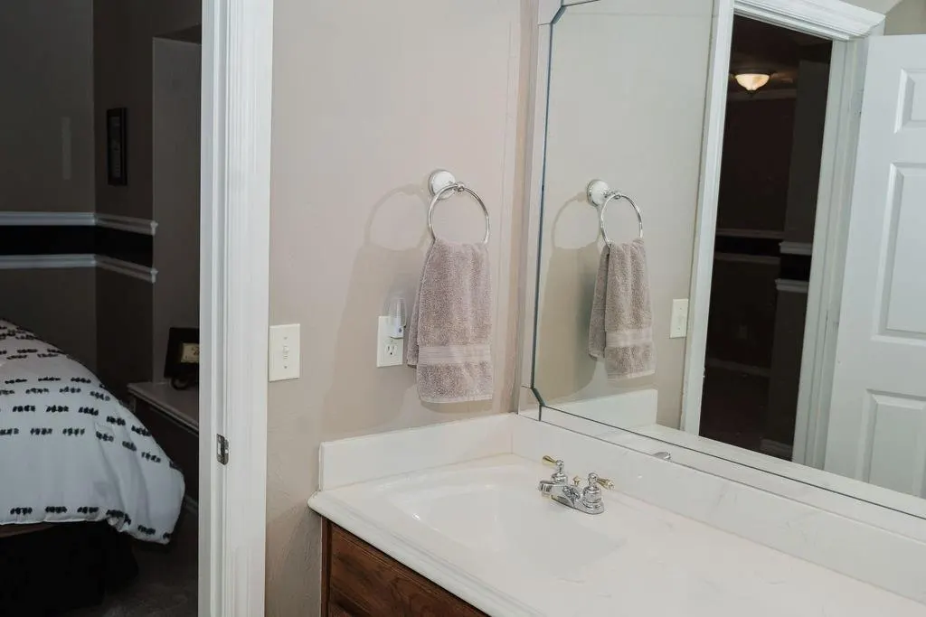 Photo 36 — 207 Foxridge Road, Elk City, OK 73644