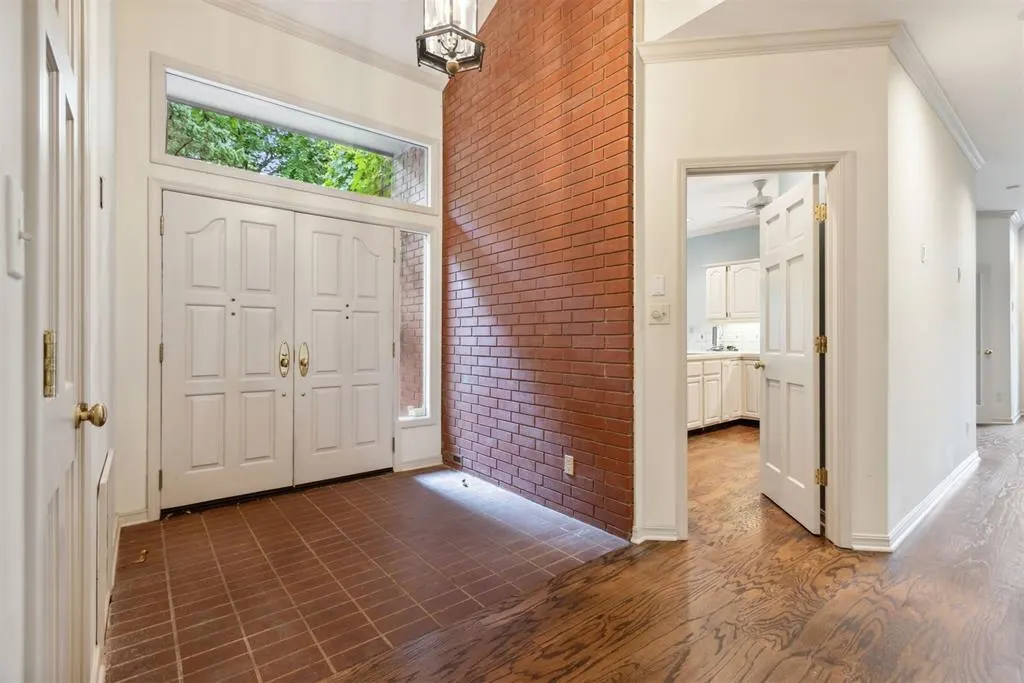 Photo 5 — 2825 NW Grand Boulevard 3, Oklahoma City, OK 73116