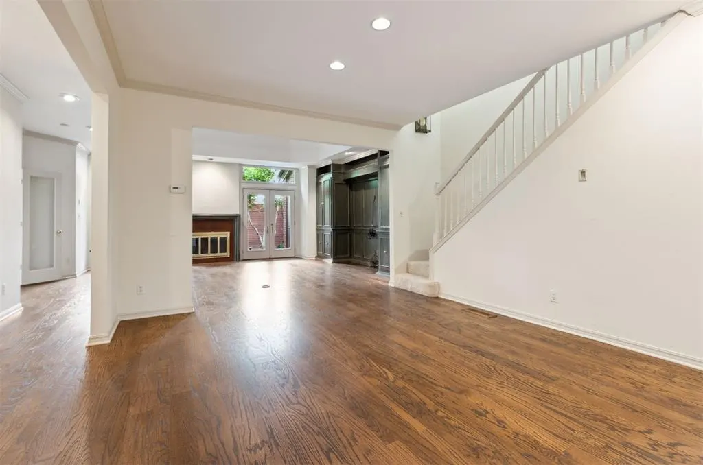 Photo 8 — 2825 NW Grand Boulevard 3, Oklahoma City, OK 73116