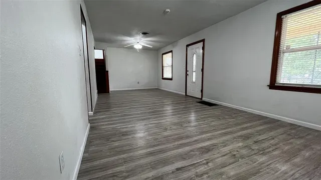 Photo 7 — 425 Mohawk Drive, Pauls Valley, OK 73075