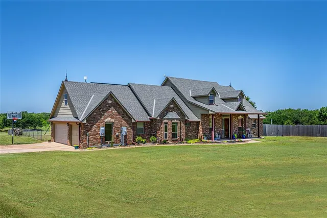 Photo 5 — 30454 Wolf Creek Lane, Cashion, OK 73016