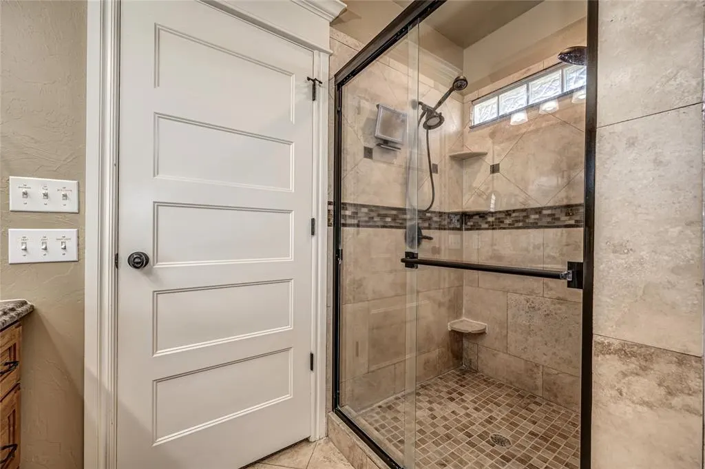 Photo 25 — 30454 Wolf Creek Lane, Cashion, OK 73016