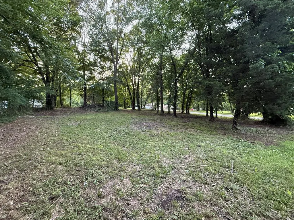Photo 6 — 606 Campbell Street, Broken Bow, OK 74728