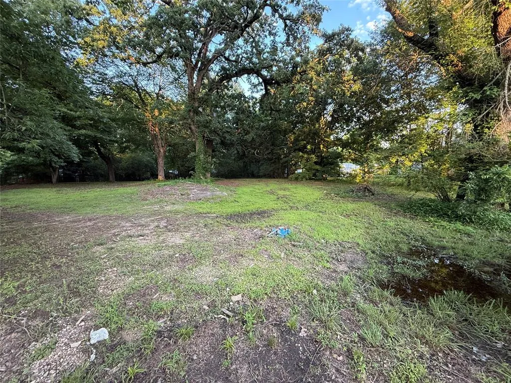 Photo 14 — 606 Campbell Street, Broken Bow, OK 74728
