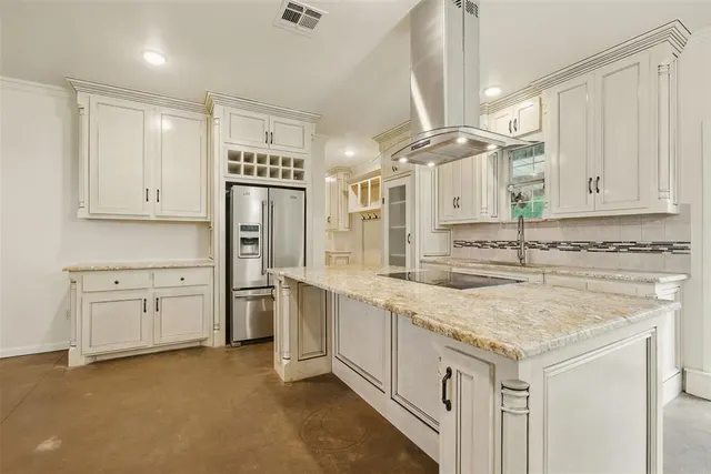 Photo 3 — 5801 N Henney Road, Coyle, OK 73027