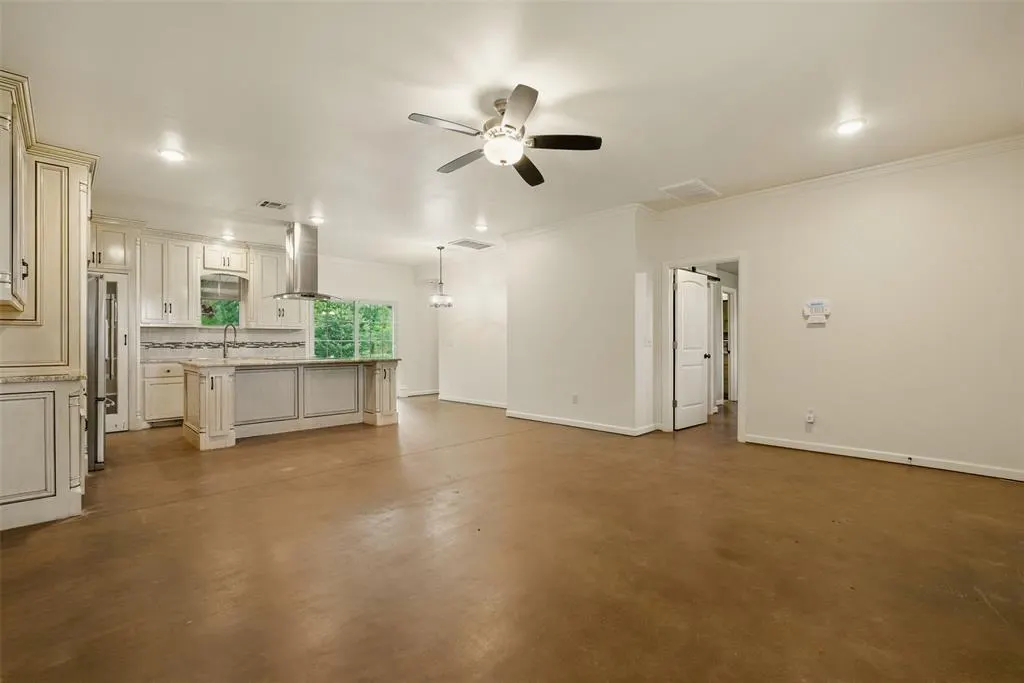 Photo 5 — 5801 N Henney Road, Coyle, OK 73027