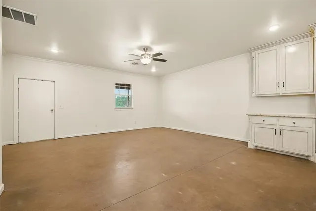 Photo 7 — 5801 N Henney Road, Coyle, OK 73027