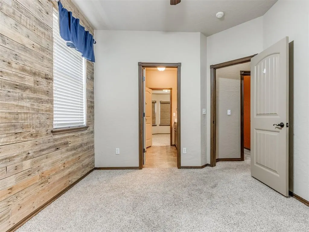 Photo 11 — 3312 SE 32nd Street, Moore, OK 73165