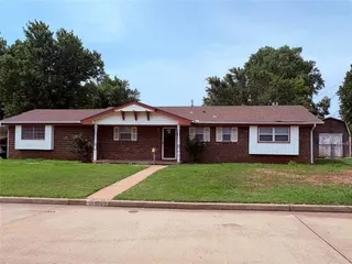 Sold home at 625 SW 68th Street