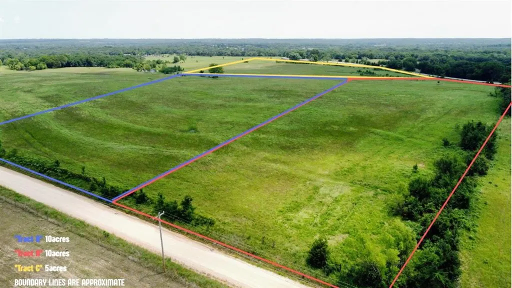 Photo 2 — 0003 E 56 Highway, Okemah, OK 74859