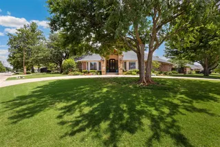 Sold home at 8700 N Waverly Avenue