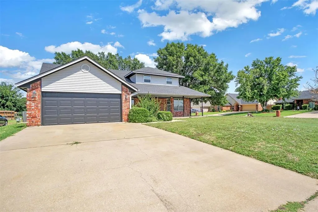 Photo 3 — 3112 Partridge Place, Altus, OK 73521