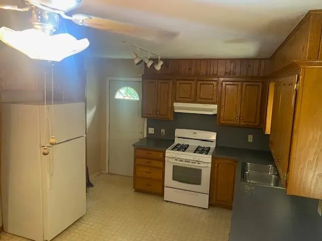 Photo 4 — 17221 S 76 Highway, Lindsay, OK 73052