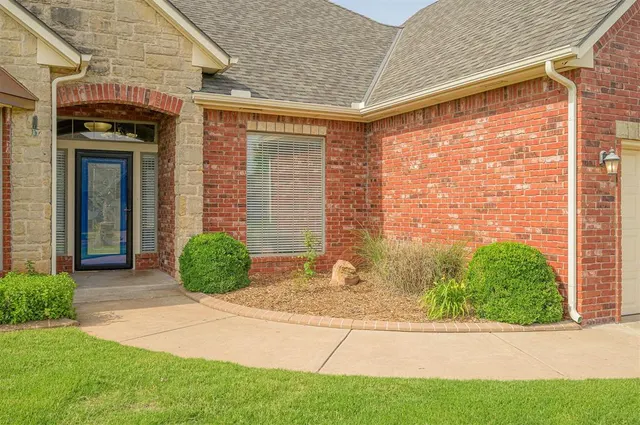 Photo 6 — 5404 NW 119th Street, Oklahoma City, OK 73162