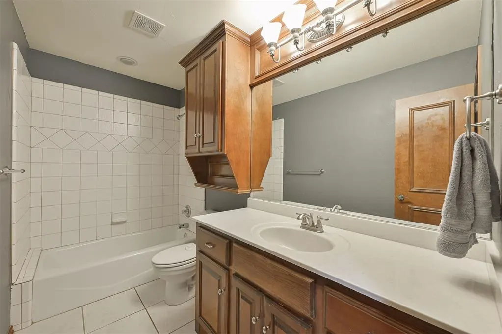 Photo 38 — 5404 NW 119th Street, Oklahoma City, OK 73162
