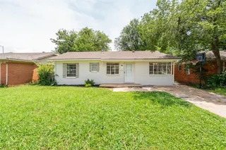 Sold home at 112 NW 82nd Street
