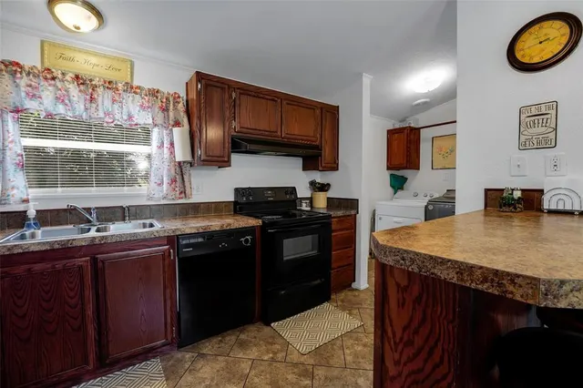 Photo 6 — 11221 N 1928 Road, Sayre, OK 73662