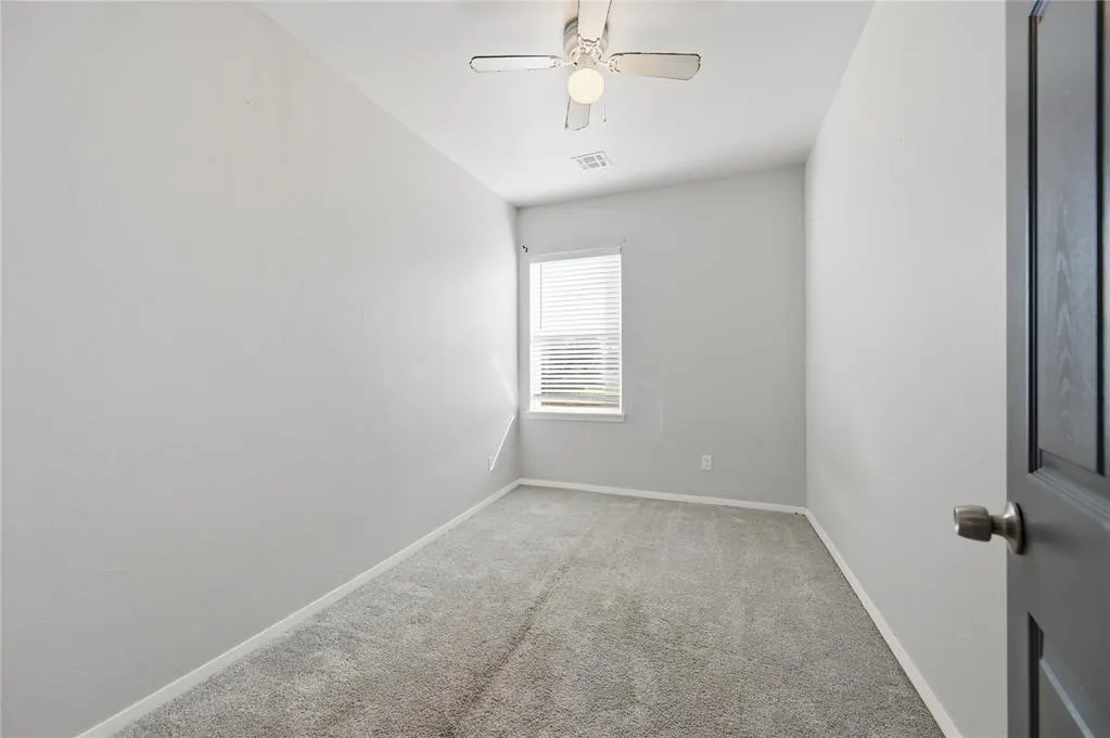 Photo 8 — 334 SE 24th Street, Oklahoma City, OK 73129