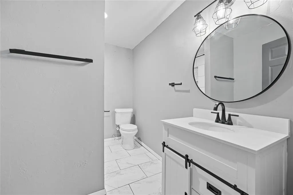 Photo 14 — 334 SE 24th Street, Oklahoma City, OK 73129