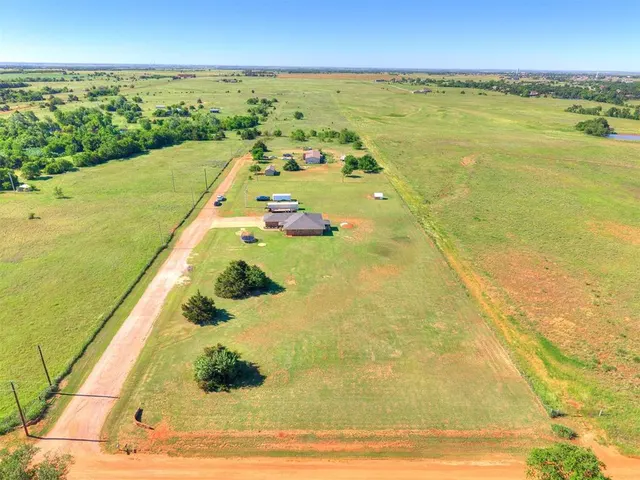 Front exterior — 5053 Northridge Run, Cashion, OK 73016