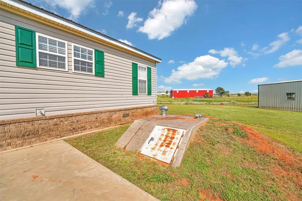 Photo 6 — 11250 N 1960 Circle, Elk City, OK 73644