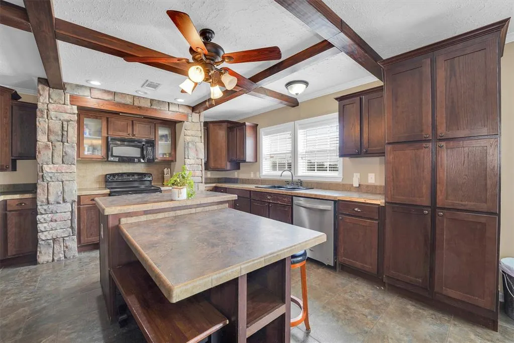 Photo 15 — 11250 N 1960 Circle, Elk City, OK 73644