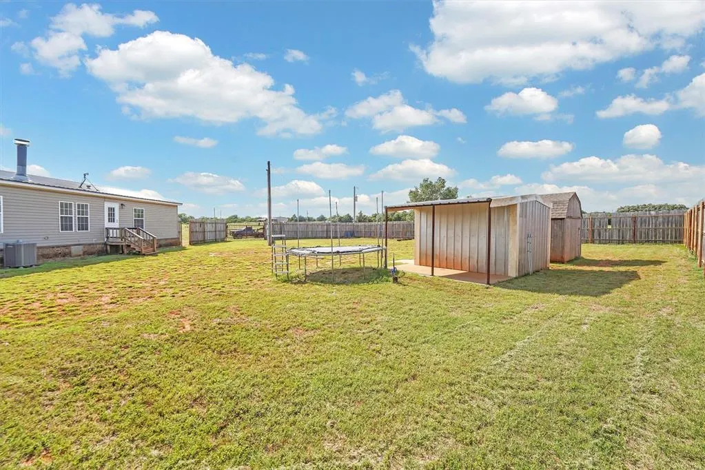 Photo 32 — 11250 N 1960 Circle, Elk City, OK 73644