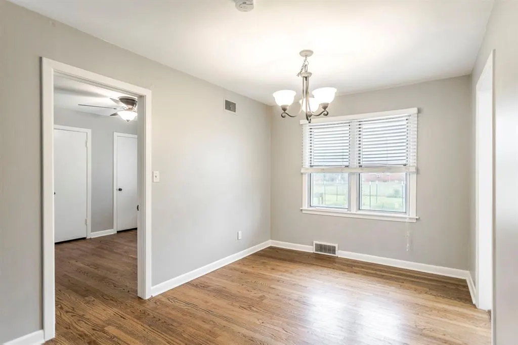 Photo 9 — 3020 NW 71st Street, Oklahoma City, OK 73116