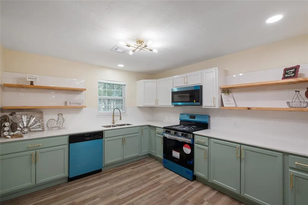 Photo 10 — 709 SW Jefferson Avenue, Lawton, OK 73501