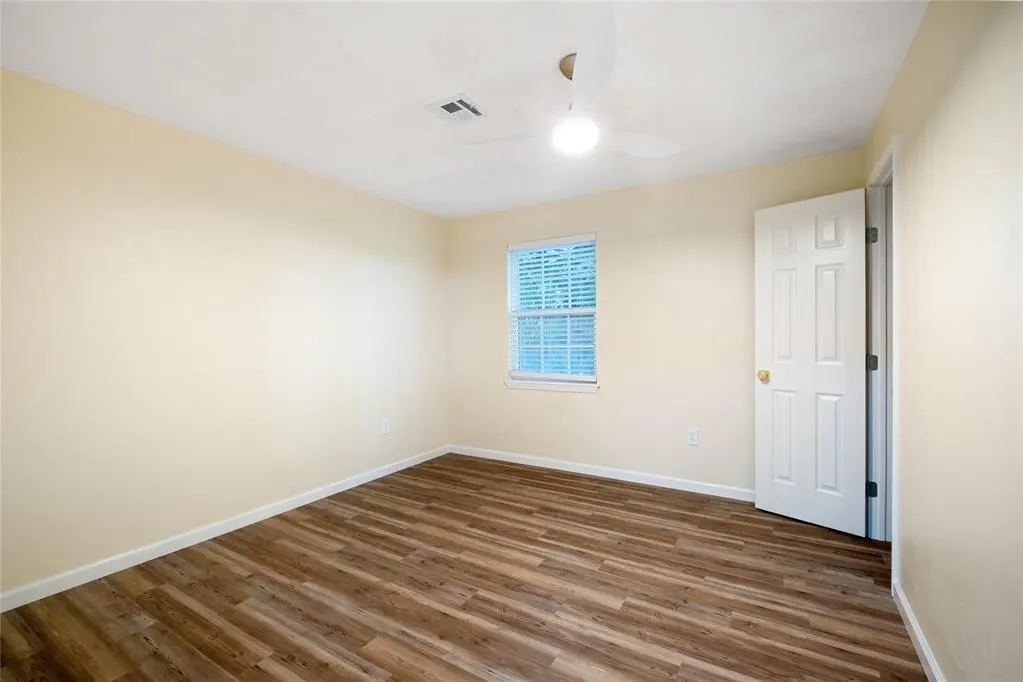 Photo 16 — 709 SW Jefferson Avenue, Lawton, OK 73501